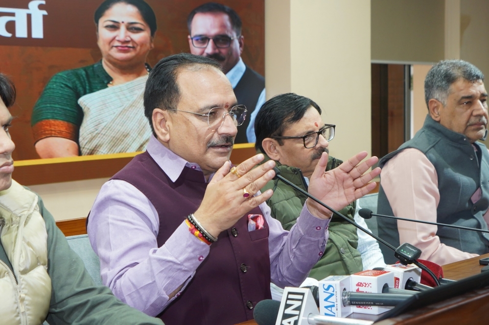 उपचुनाव में 45% से अधिक वोट भाजपा को मिलना दर्शाता है की भाजपा दिल्ली वालों की पहली पसंद -- वीरेन्द्र सचदेवा